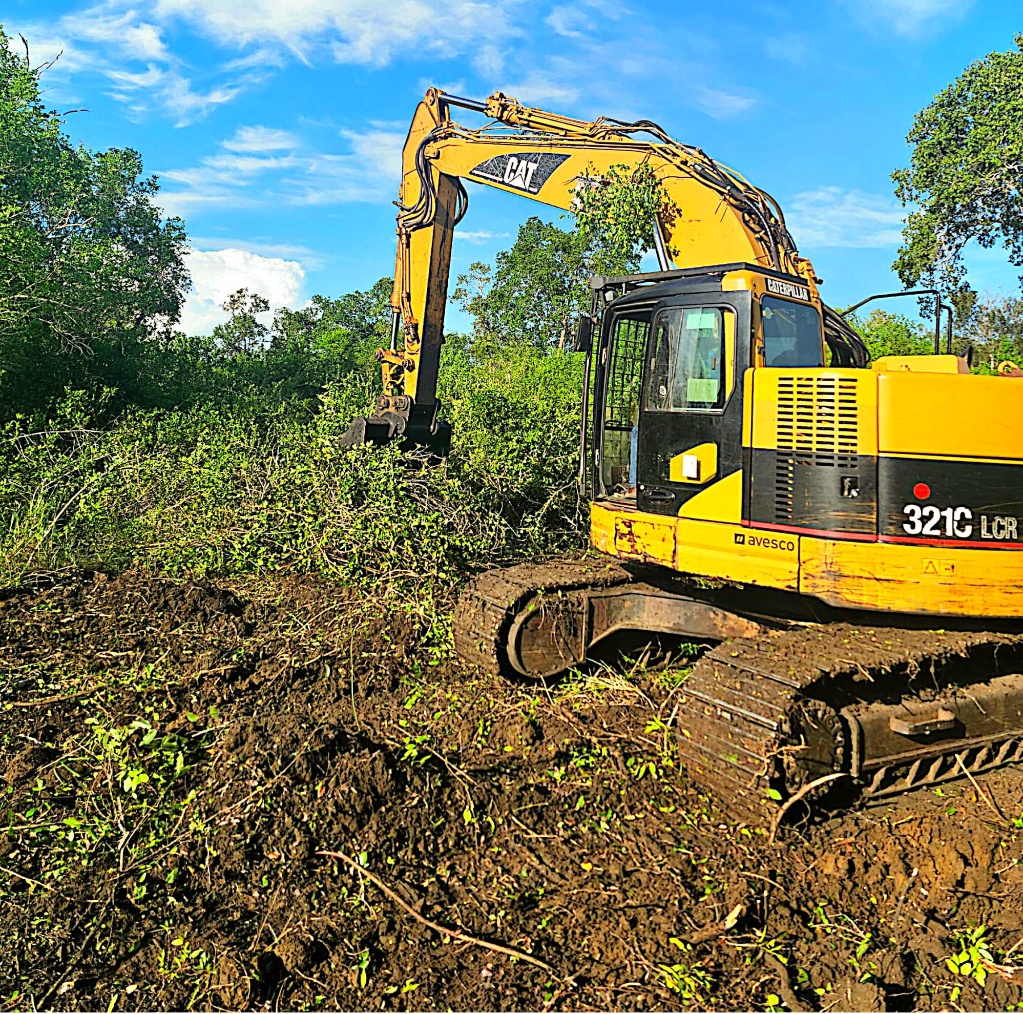 Tracked Excavators